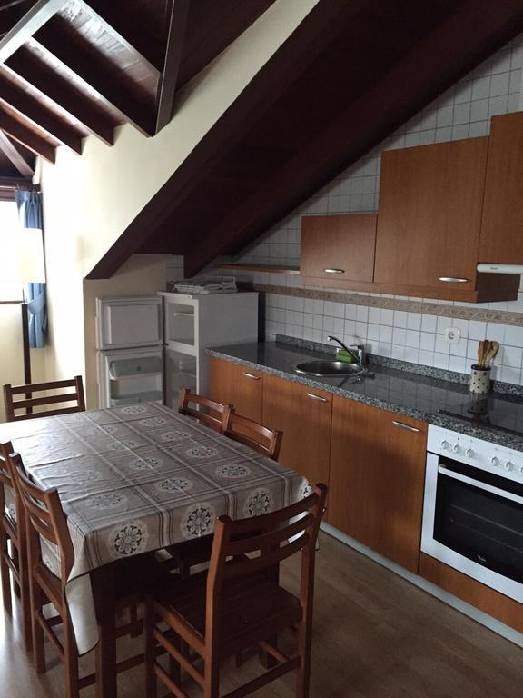 Apartamentos Palacio Bueno Colunga Rum bild